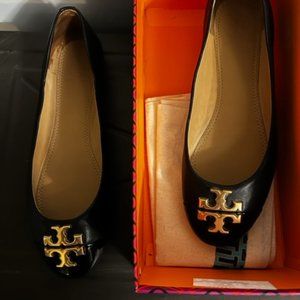 Tory Burch flats - never worn